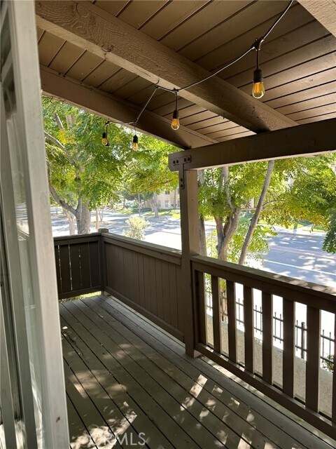 Building Photo - 1345 Cabrillo Park Dr
