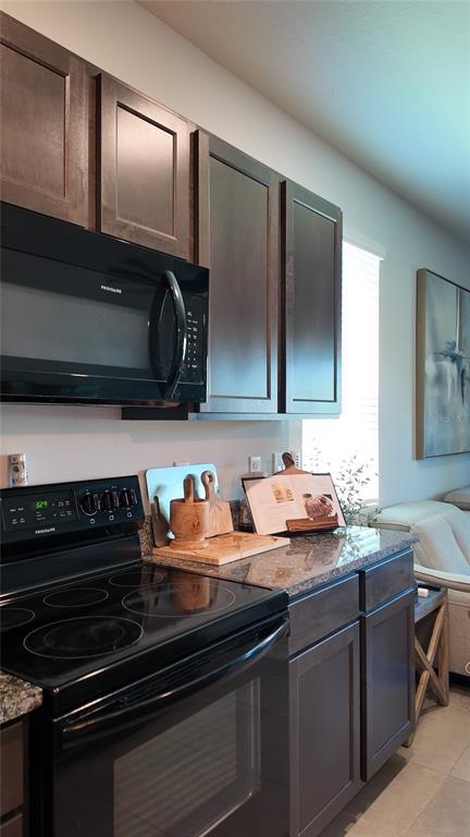 Building Photo - 8648 Falling Blue Pl