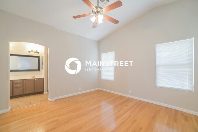 Building Photo - 4 Bedroom Pet-Friendly Home in Peoria, AZ with Main Street Renewal