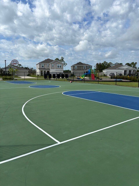 Building Photo - 3966 Willow Brk Dr