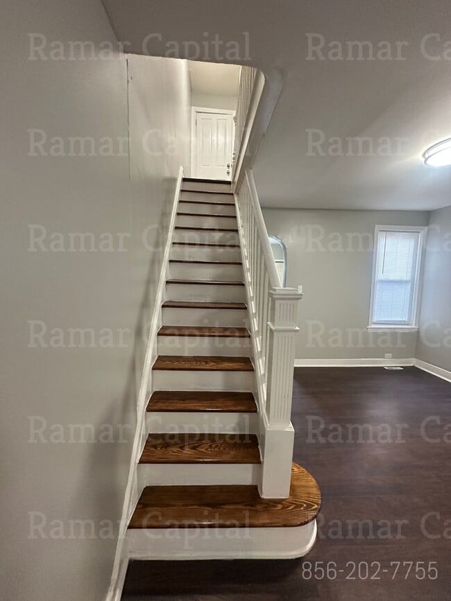 Building Photo - Cozy 3-Bedroom in the Heart of Downtown Ca...