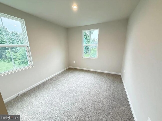 Building Photo - 622 Laurelwood Cir