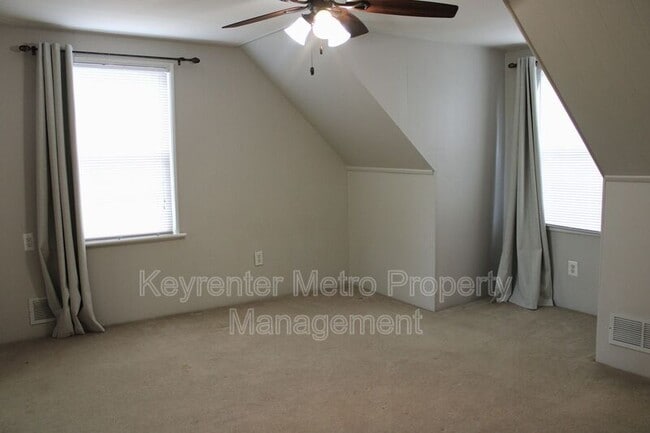 Building Photo - 9201 Fort Foote Rd