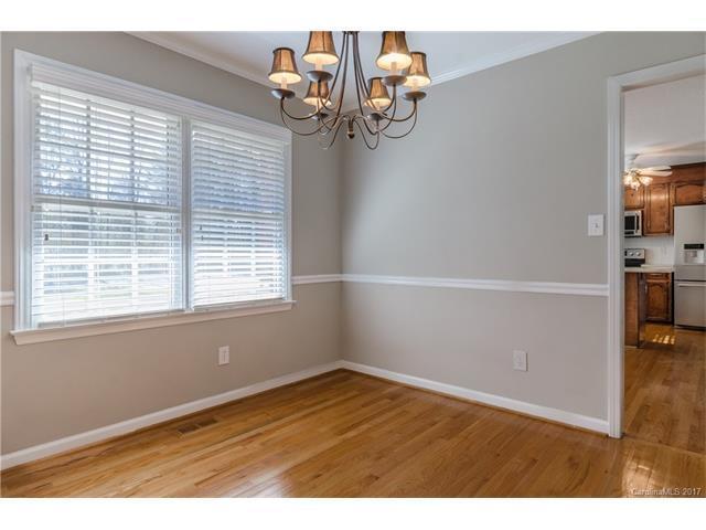 Building Photo - "Charming 4-Bedroom Retreat in Gastonia with Granite Touches & Gleaming Hardwoods!"