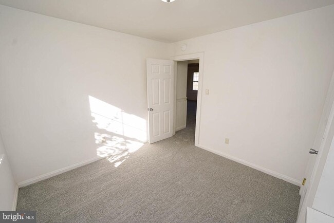 Building Photo - 509 State St