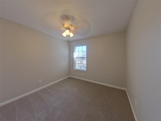 Building Photo - 4604 Palm Ridge Dr