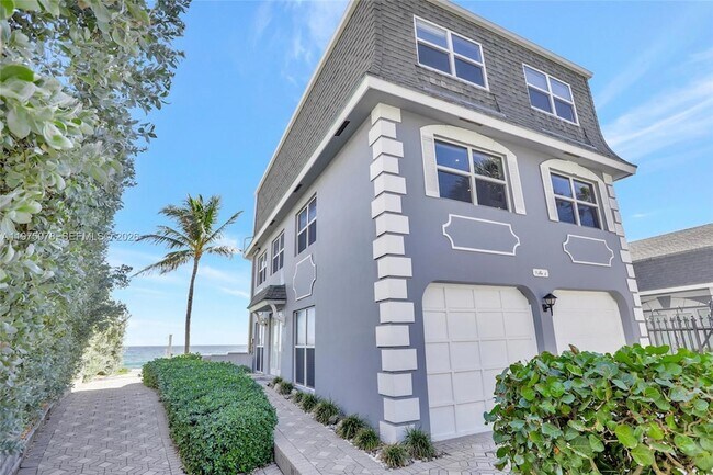 Building Photo - 1194 Hillsboro Mile Unit 1