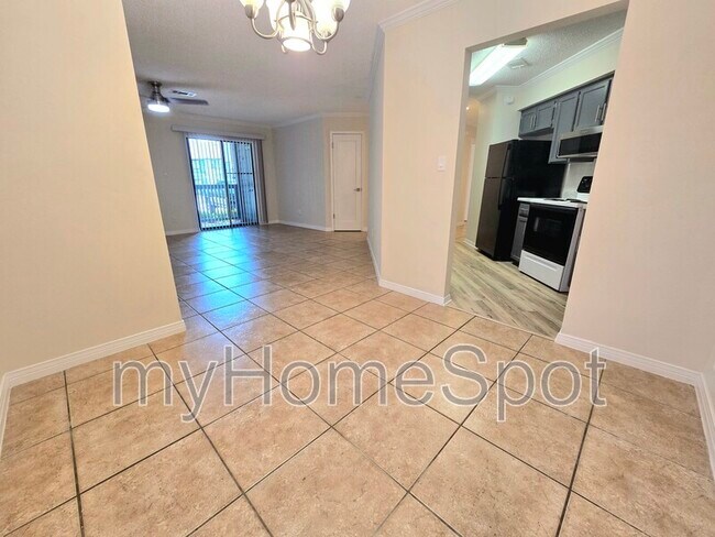 Building Photo - 7225 W Fairfield Dr