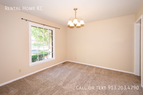 Building Photo - 12561 W 105th St