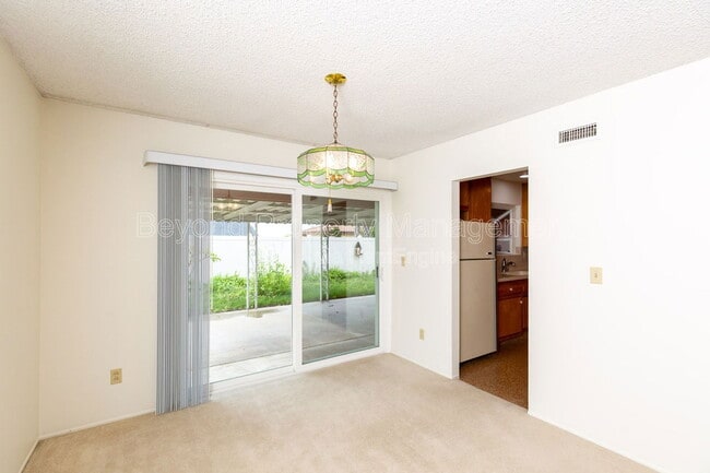 Building Photo - 6232 Merced Lake Ave