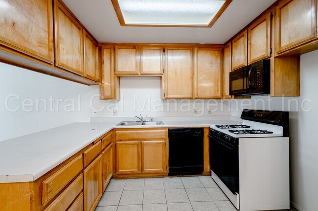 Building Photo - 4201 Kilterbury Ln