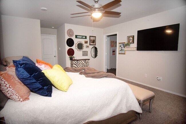 Building Photo - 12727 Taymouth Manor Dr