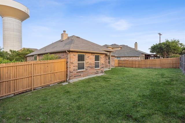 Building Photo - 1305 Hudson Lane