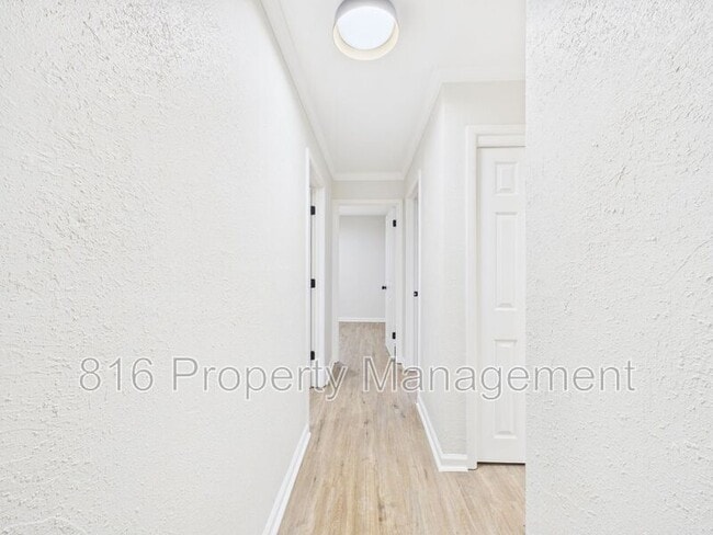 Building Photo - 11211 Corrington Ave