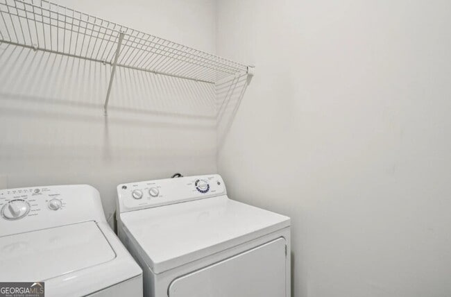 Building Photo - 405 Philip Blvd