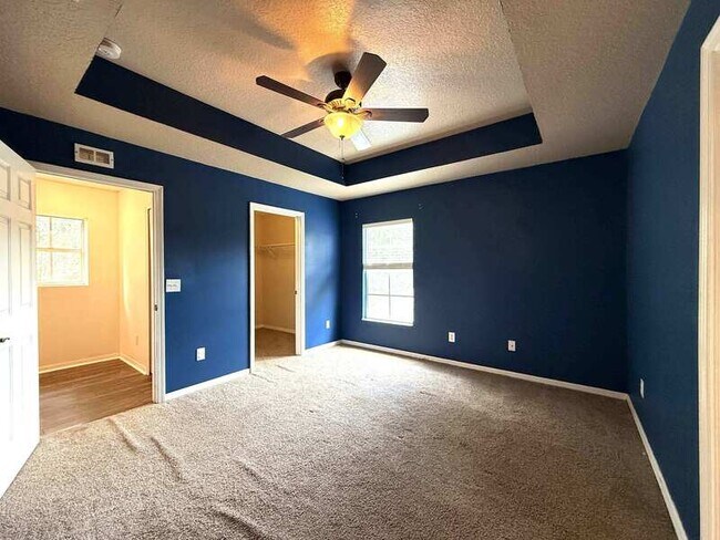 Building Photo - 16221 Bridgewalk Dr