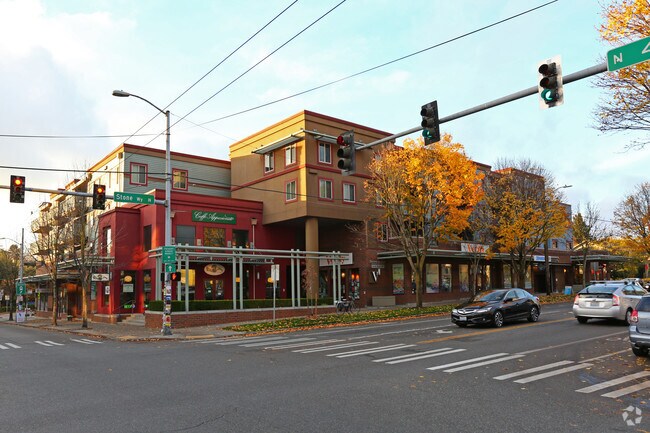 Primary Photo - Stonehedge Apartments
