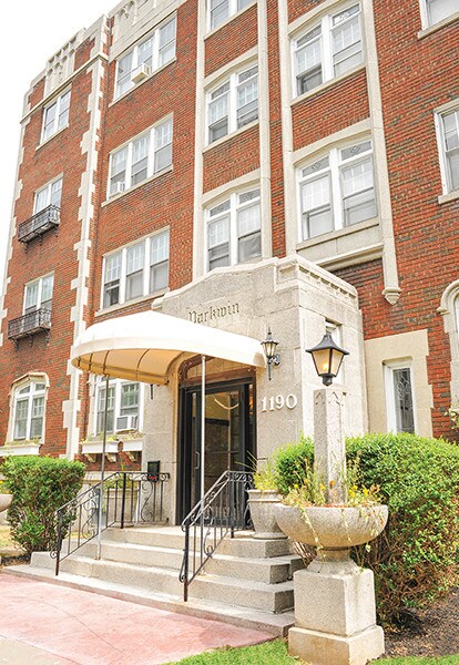 Building Photo - Parkwin and 1200 Park Avenue
