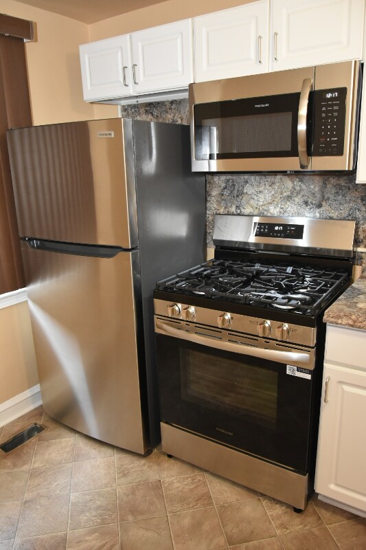 Building Photo - 3300 Indian Queen Ln