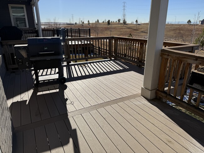 Building Photo - 221 S Quantock St