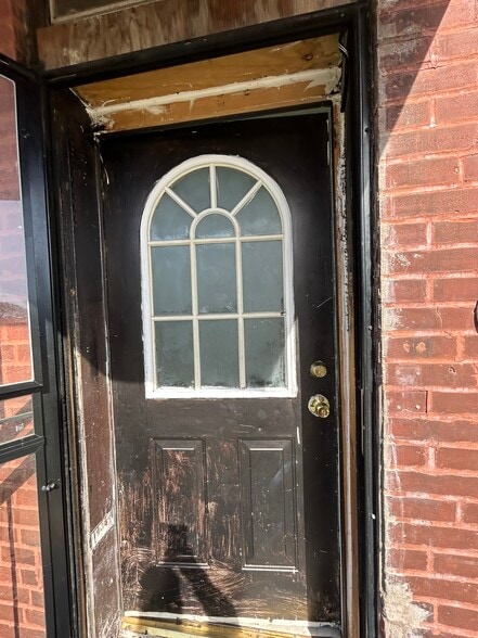 Building Photo - 4330 Blair Ave