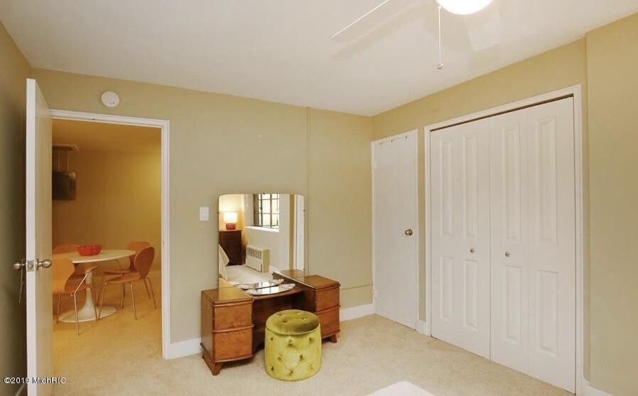 Building Photo - 505 Cherry St SE