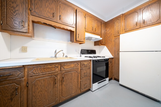 Building Photo - 4238 Cheatham Ave