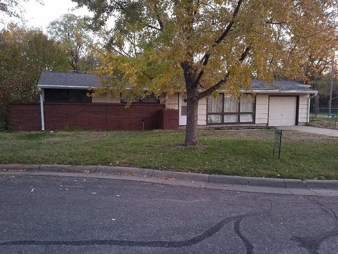 Building Photo - 1107 Glenshire Ave