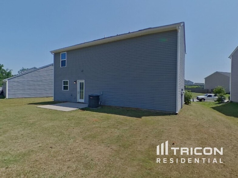 Building Photo - 478 Hobson Wy