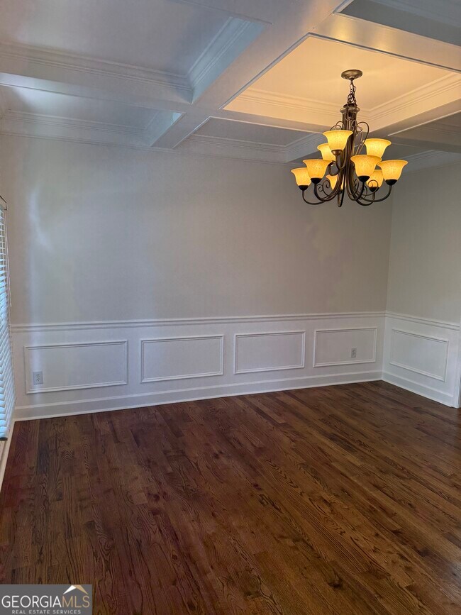 Building Photo - 455 Waterway Dr SW