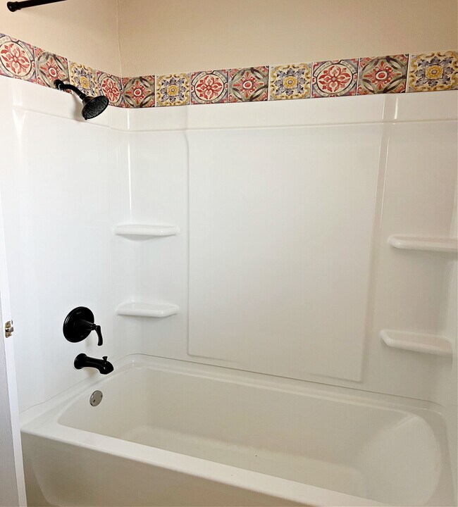 Building Photo - 4203 Lonesome Dove Dr