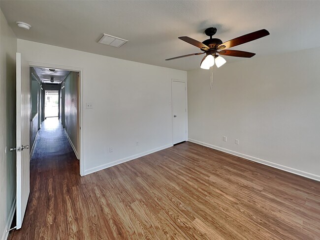 Building Photo - 9510 Juniper Pl Ct