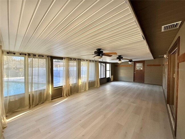 Building Photo - 2503 Woodhaven Ct