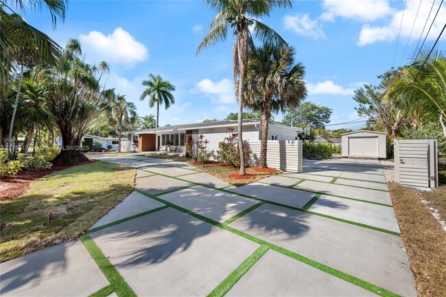Building Photo - 14740 SW 83rd Pl