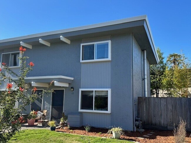 Building Photo - Welcome to Villa Bonita – Your Coastal Ret...