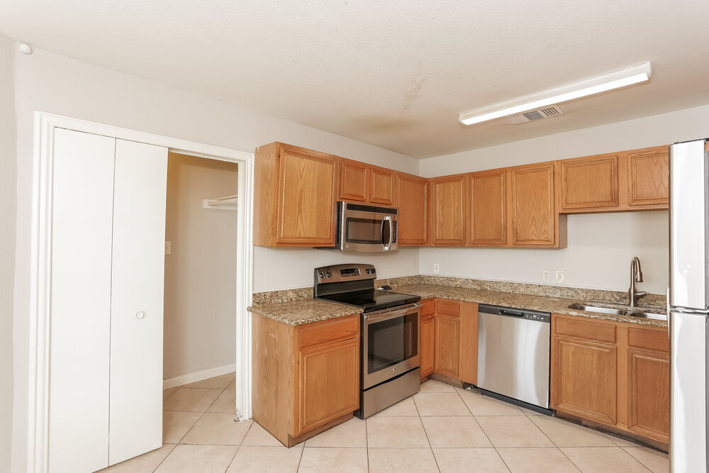 Building Photo - 9000 Christopher Cir