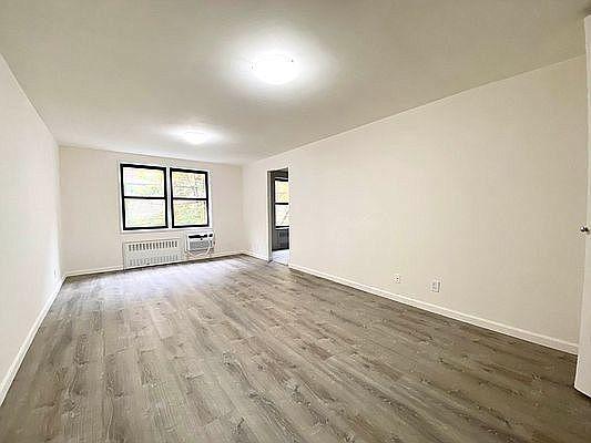 Building Photo - 1 bedroom in Bronx NY 10463