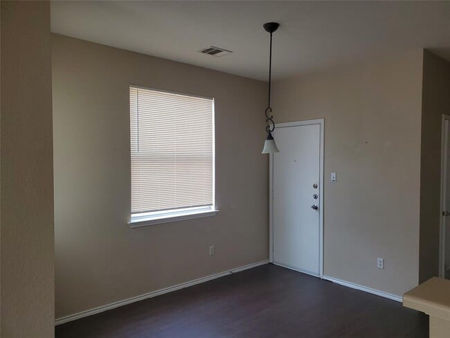 Building Photo - 13704 Harris Ridge Blvd