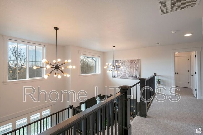 Building Photo - 52 N 400 W