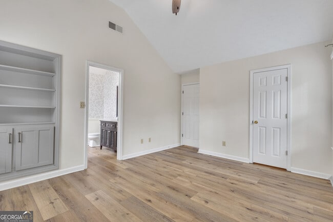 Building Photo - 78 Standing Rock Rd