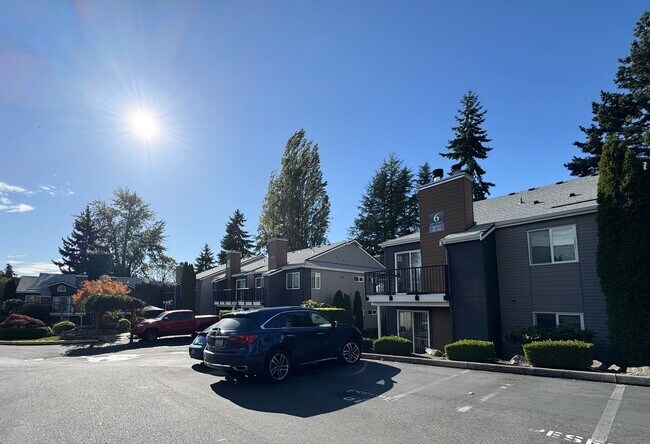 Building Photo - Saybrook condo one bedroom, including parking