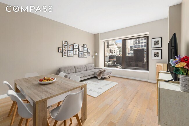 Building Photo - 75 Wall St