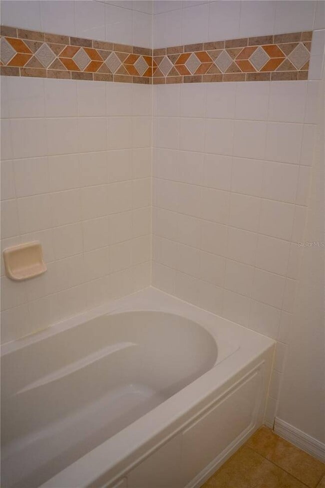 Building Photo - 2804 Polson Dr
