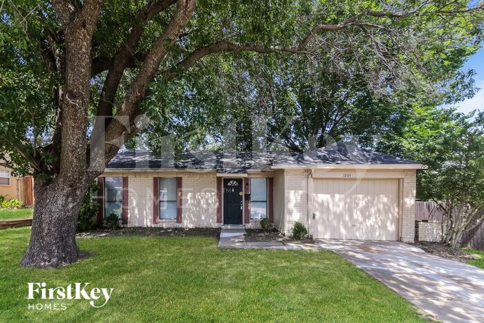 Primary Photo - 1205 Colony Dr