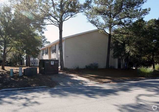 Building Photo - Carteret Townes Apartments