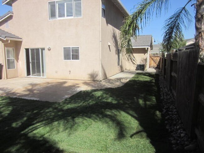 Building Photo - Great Home in a Wonderful Neighborhood in Tracy