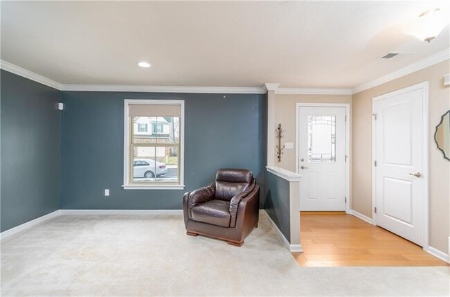Building Photo - 424 Fairmont Dr