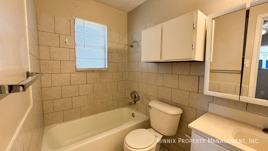 Building Photo - 4825 53rd St