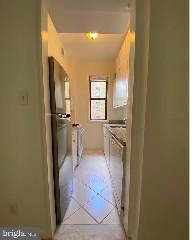 Building Photo - 2515 K St NW