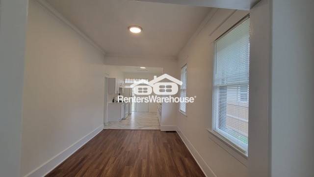 Building Photo - 517 Wabash Ave NE